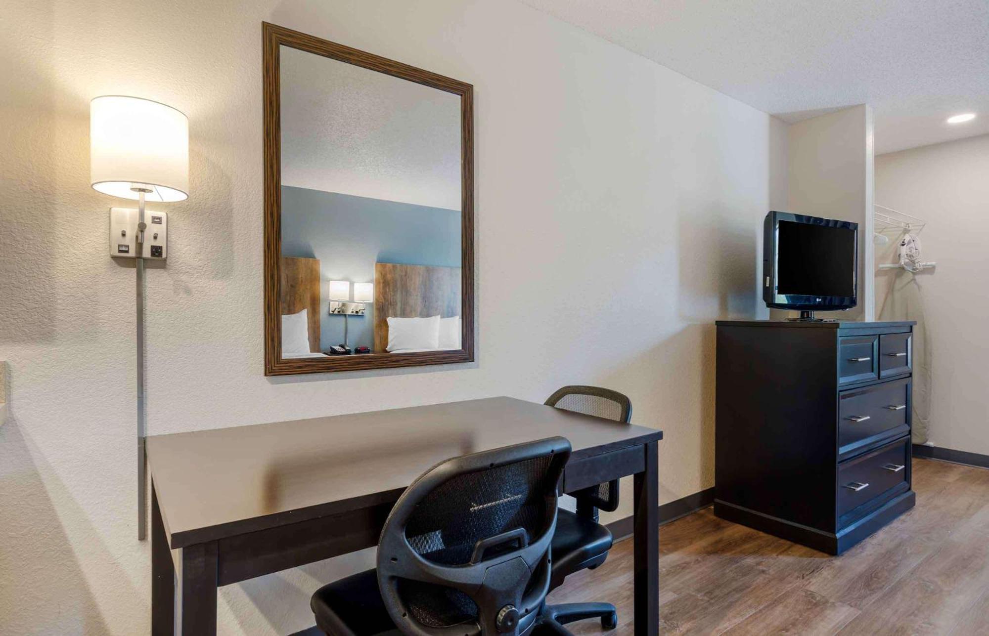 Extended Stay America Suites - Charlotte - University Place Buitenkant foto