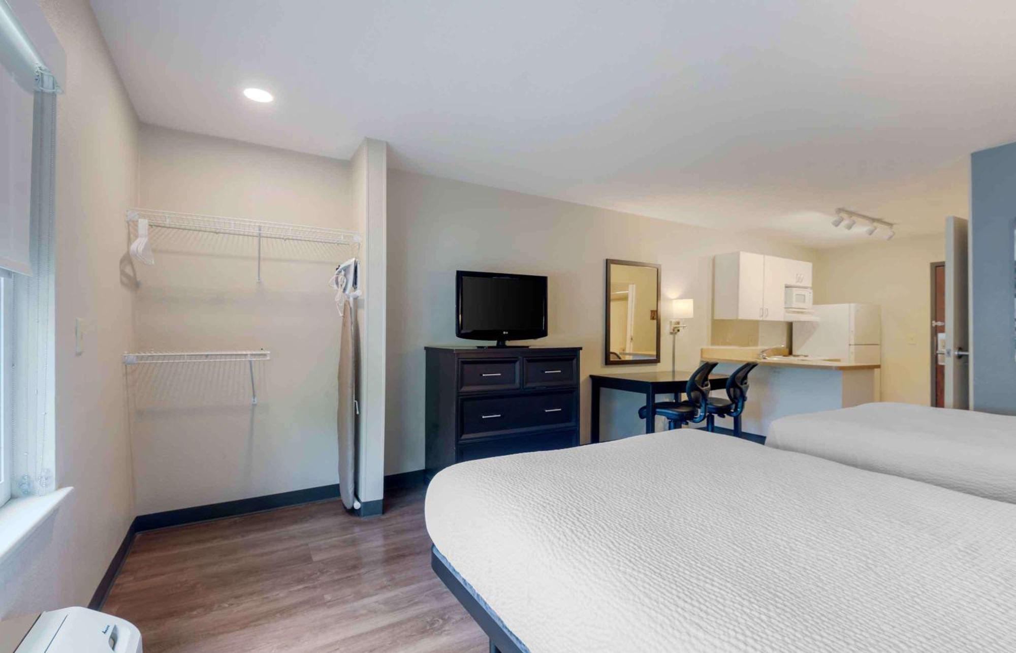 Extended Stay America Suites - Charlotte - University Place Buitenkant foto