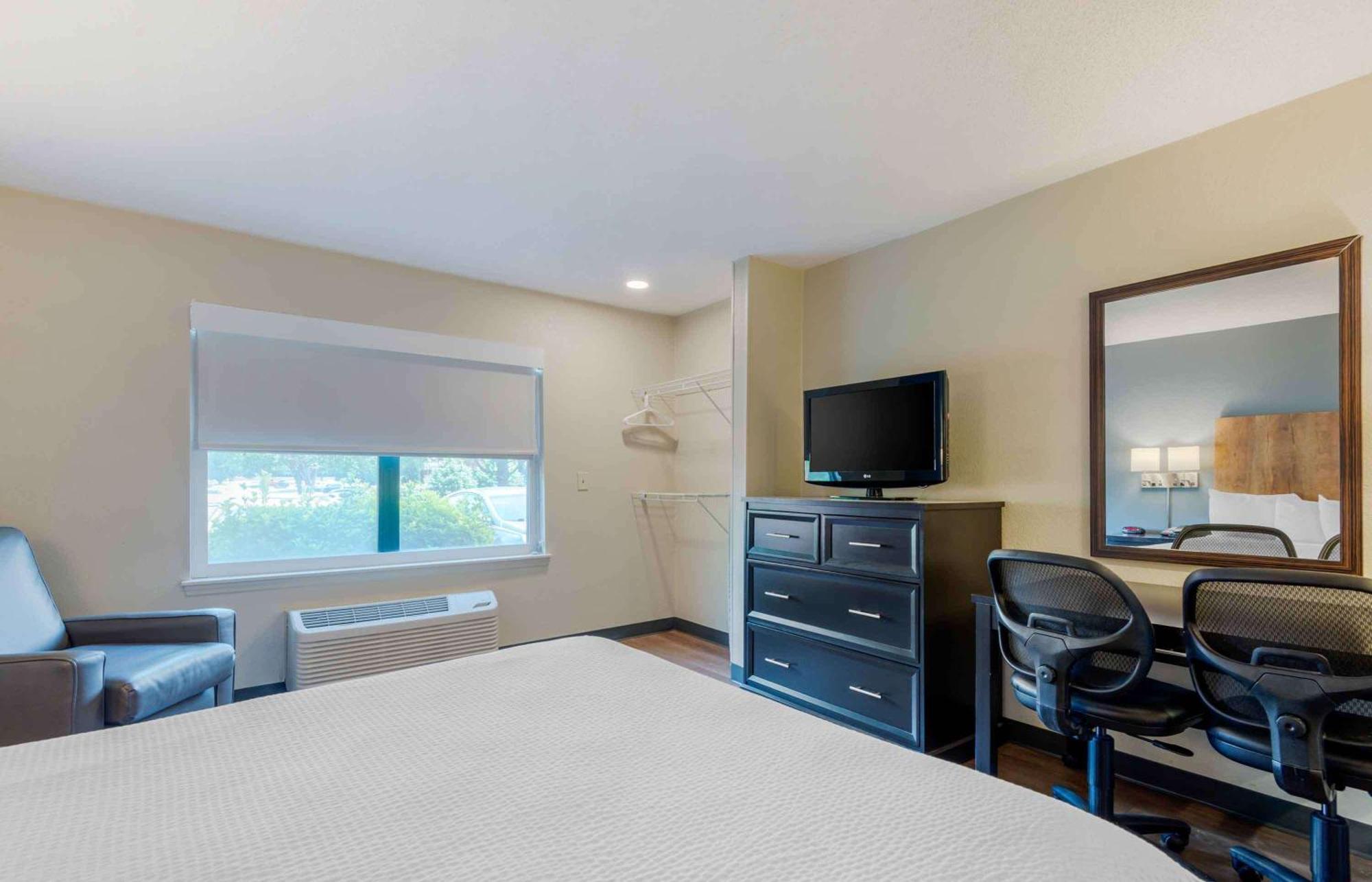 Extended Stay America Suites - Charlotte - University Place Buitenkant foto