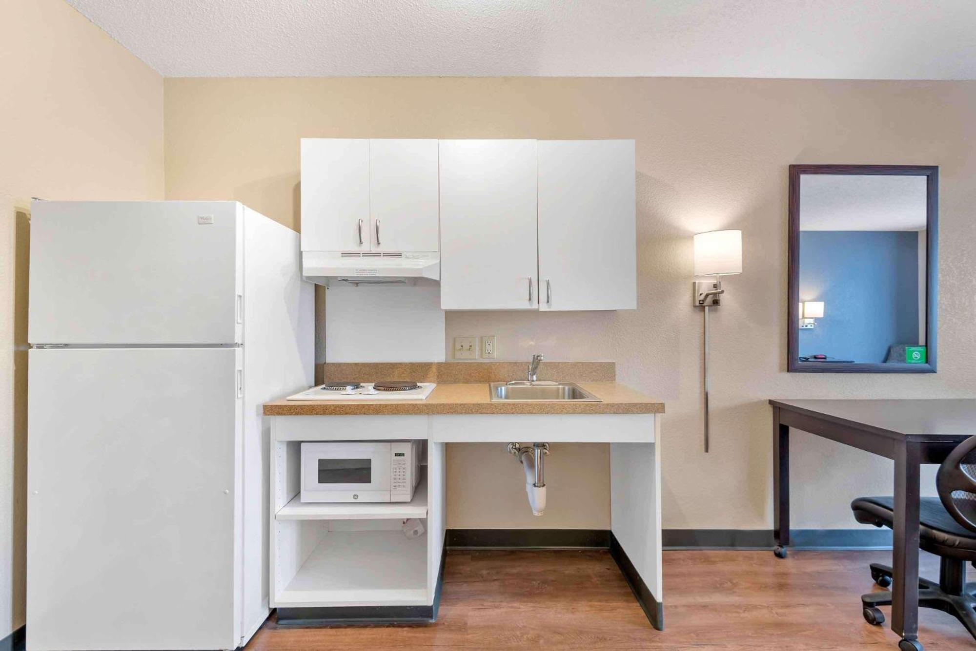Extended Stay America Suites - Charlotte - University Place Buitenkant foto