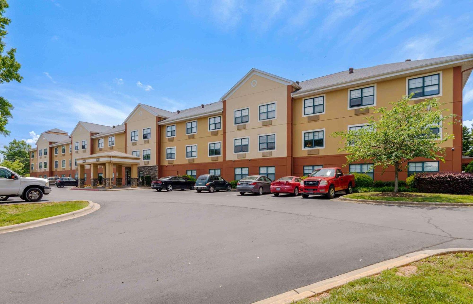 Extended Stay America Suites - Charlotte - University Place Buitenkant foto
