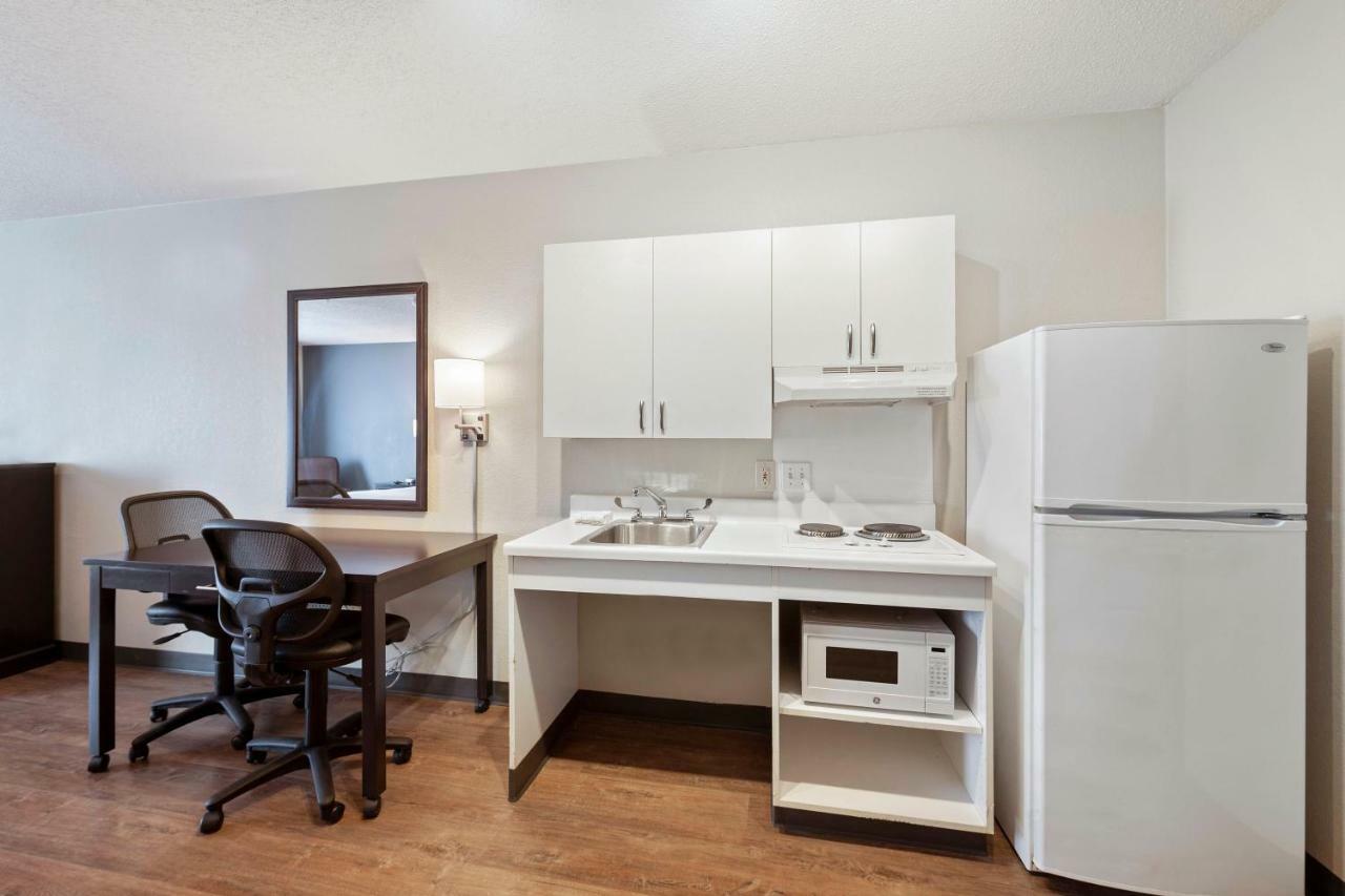 Extended Stay America Suites - Charlotte - University Place Buitenkant foto